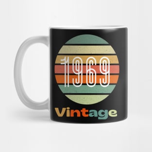 vintage 1969 design for retro tee, 52th birthday Gift vintage 1969 , retro birthday gift for 1969 , Mug